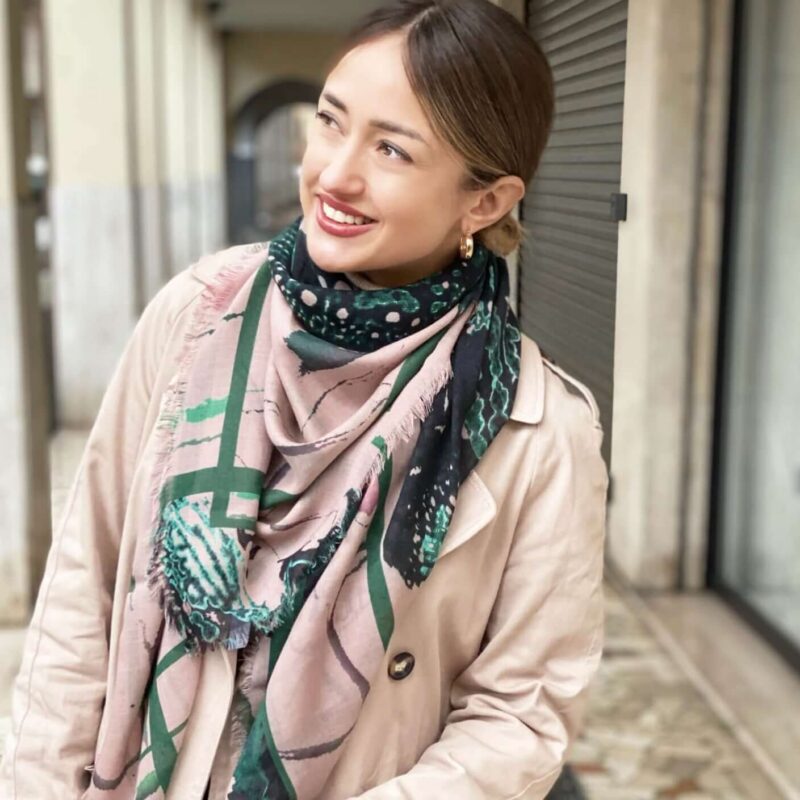 woman wearing Japanese Orchid oversized square shawl in cashmere and silk, pink and holiday green colour